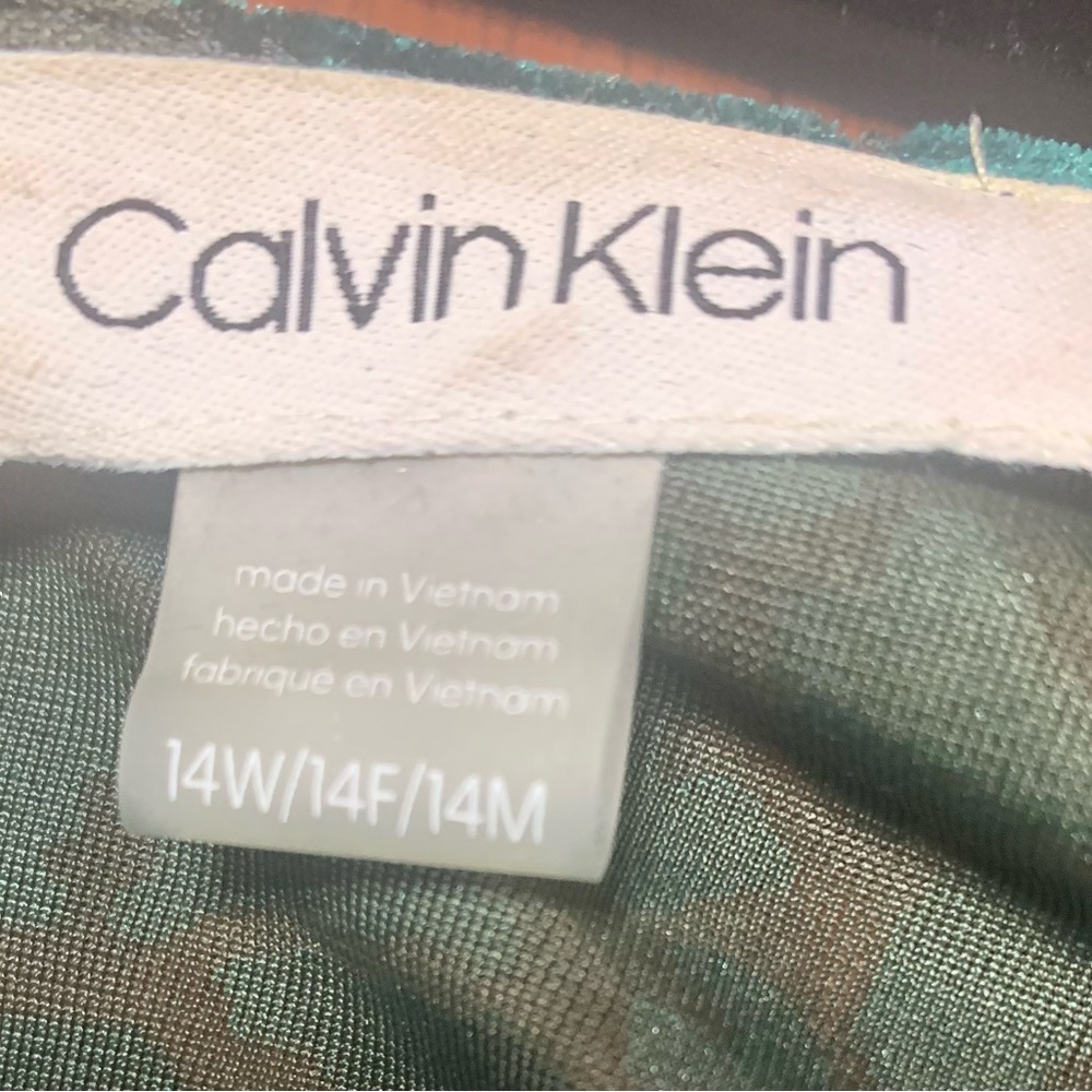 Calvin Klein, flocked dress, leopard pattern. Women’s 14 $50 - Picture 4 of 6